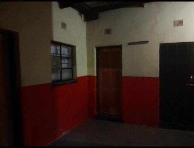 2 BEDROOM HOUSE FOR SALE IN NALEDI